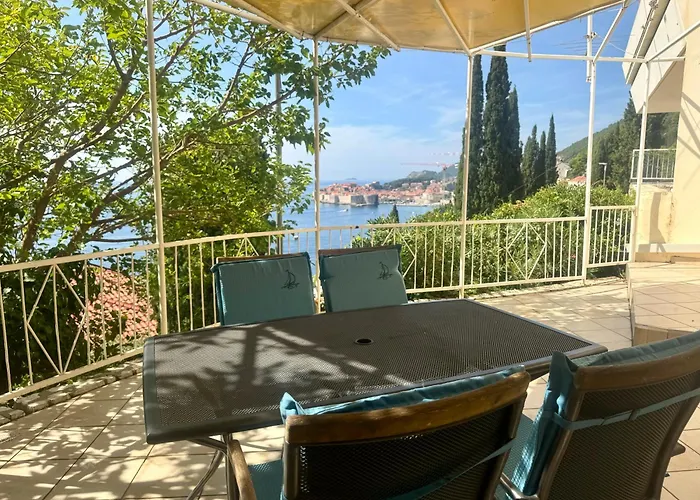 Perfect Sea View Terrace Apartment Zlatni Potok